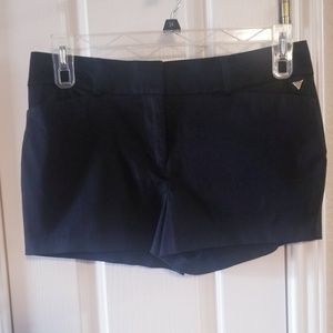 Black guess shorts